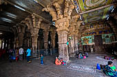 The great Chola temples of Tamil Nadu - The Sri Ranganatha Temple of Srirangam. Mandapa of the third courtyard (southern branch). 